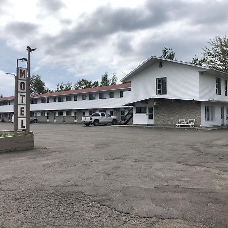Voyageur Motel Тандер-Бей Экстерьер фото